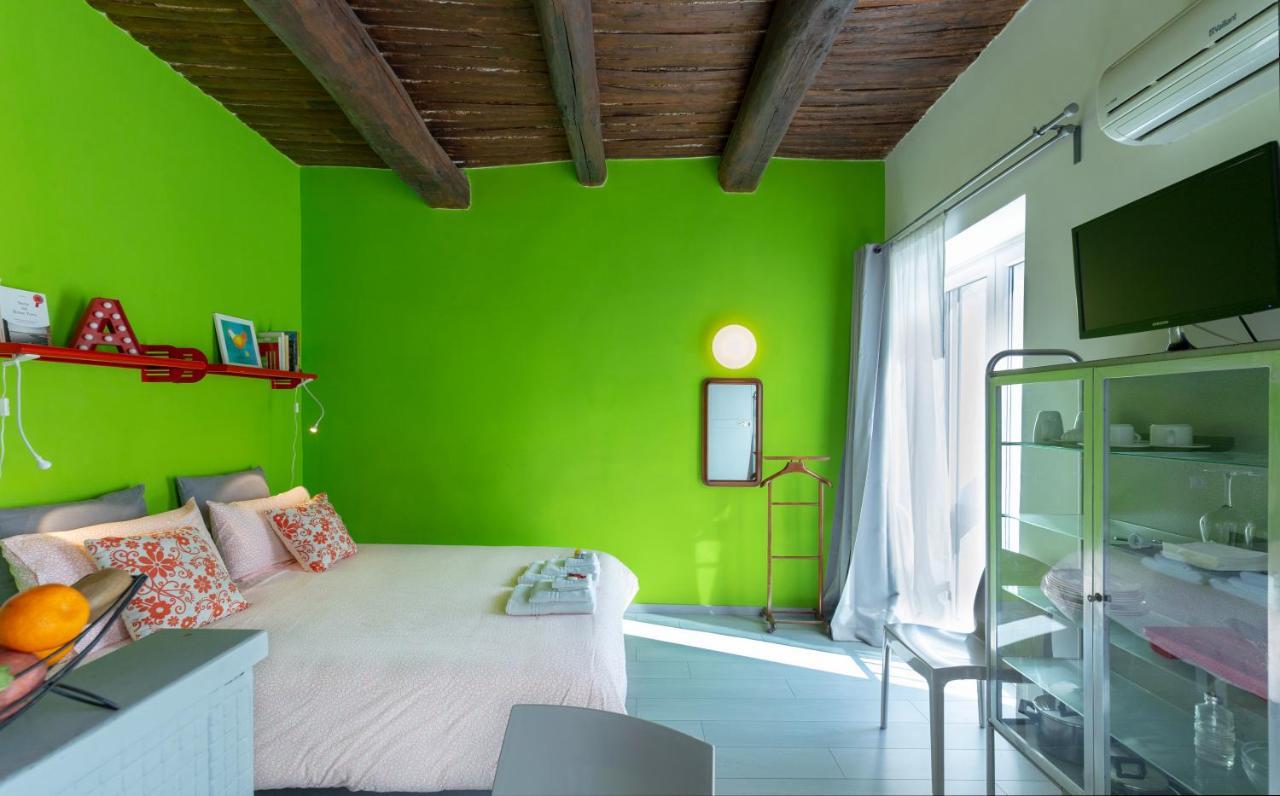 B&B Al Largo Pozzuoli Exterior photo